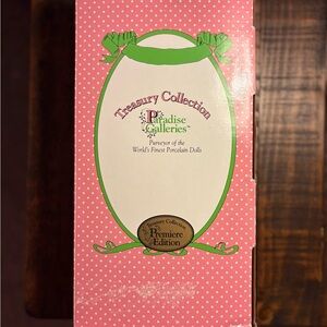 Paradise Galleries Treetop angel